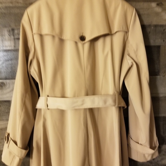 Calvin Klein Double Breasted Belted TrenchCoat - Picture 7 of 7